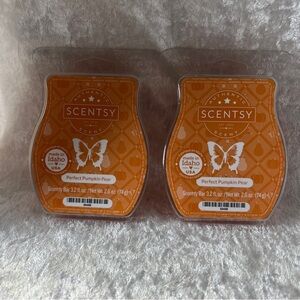 2-🆕 Scentsy Perfect Pumpkin Pear Wax Bar - Orange